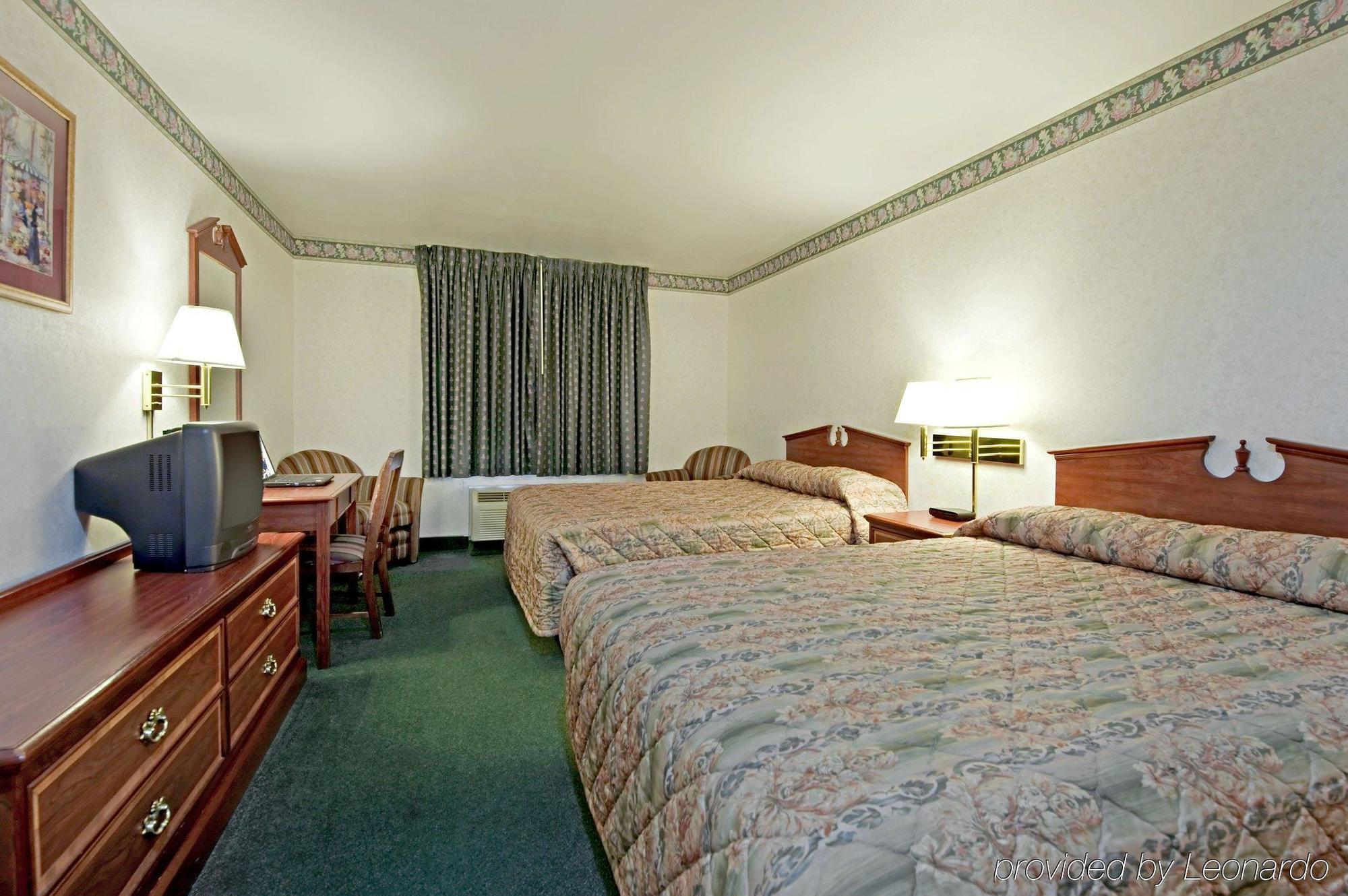 Americas Best Value Inn Саннівейл Номер фото