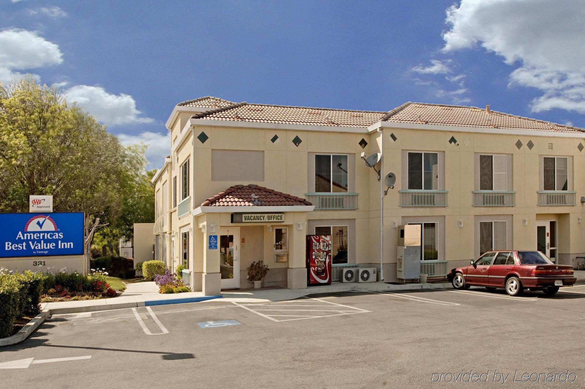 Americas Best Value Inn Саннівейл Екстер'єр фото
