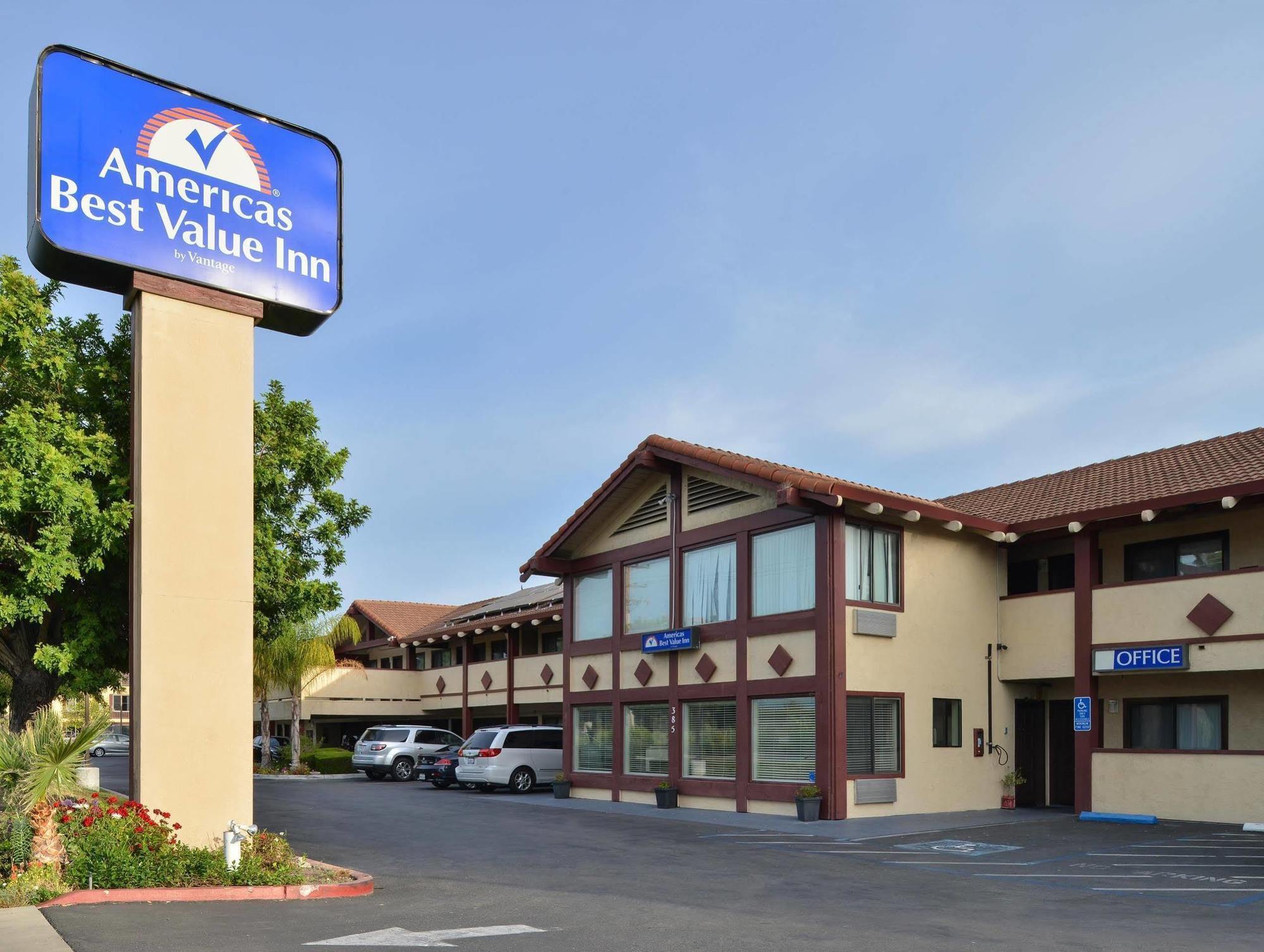 Americas Best Value Inn Саннівейл Екстер'єр фото