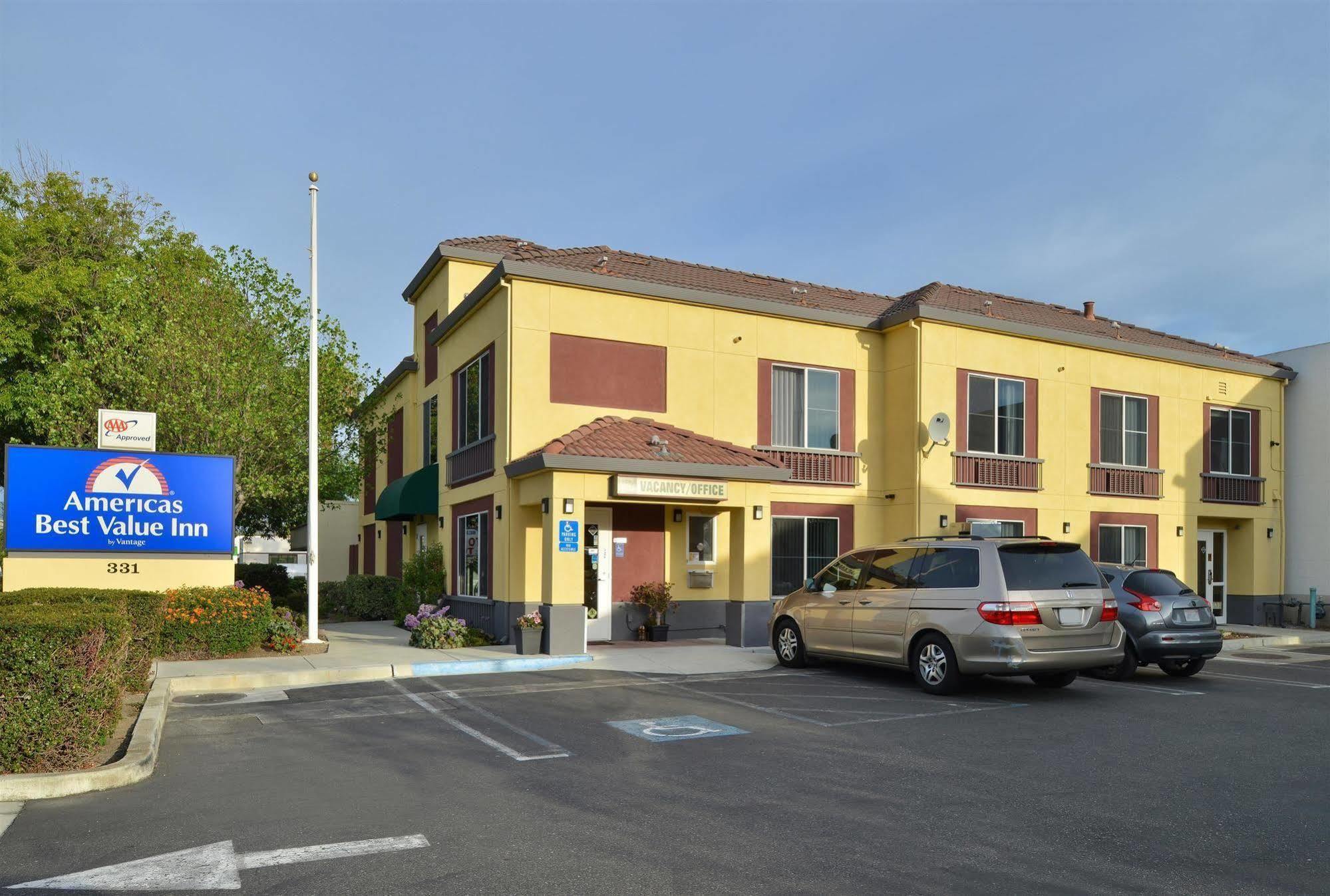 Americas Best Value Inn Саннівейл Екстер'єр фото