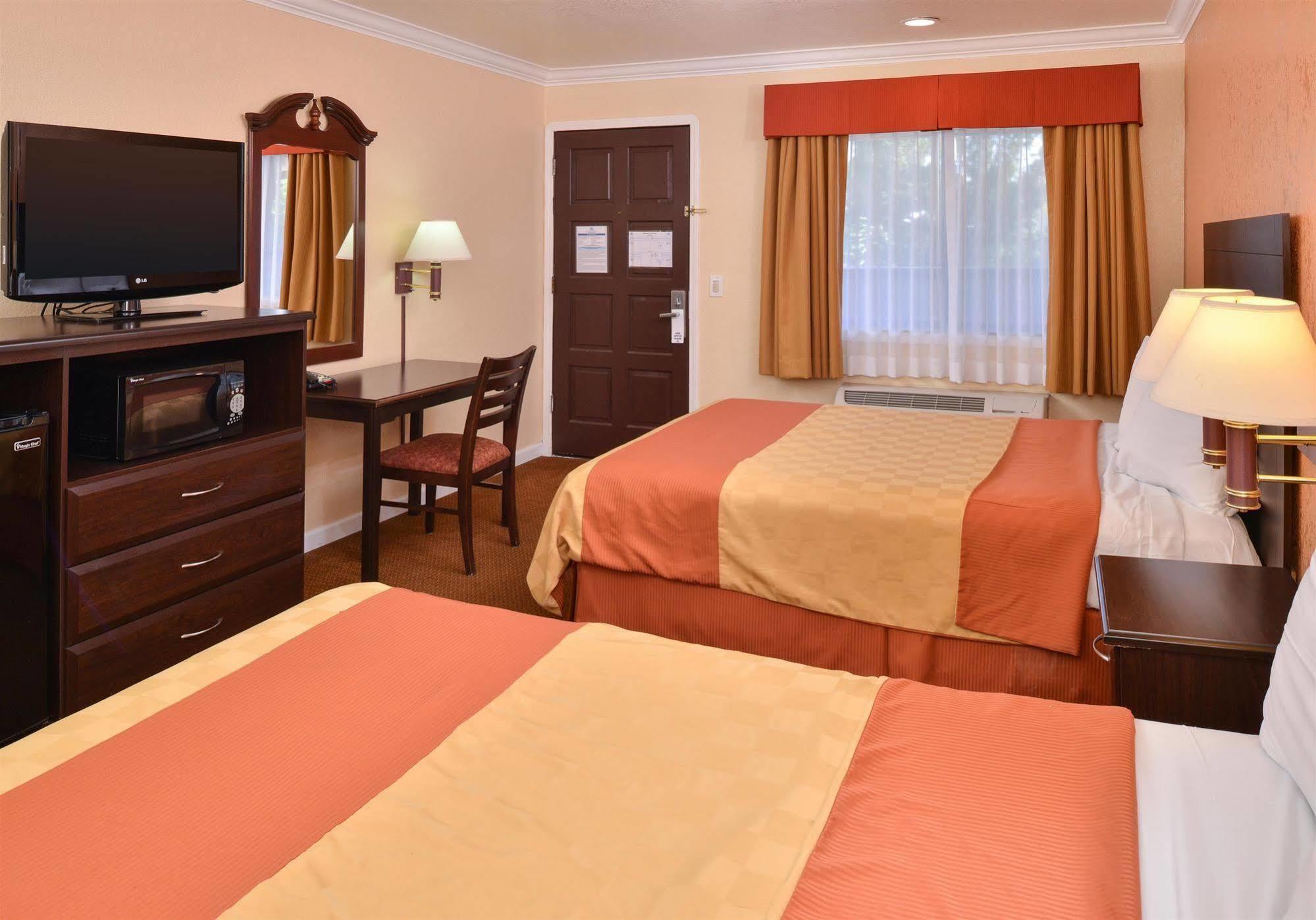 Americas Best Value Inn Саннівейл Екстер'єр фото