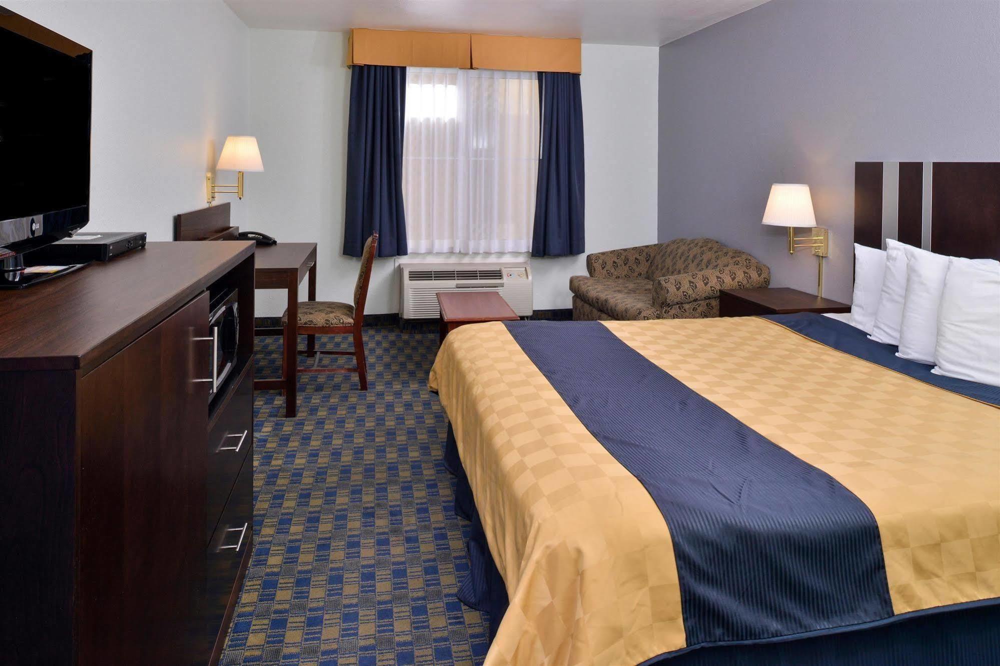 Americas Best Value Inn Саннівейл Екстер'єр фото